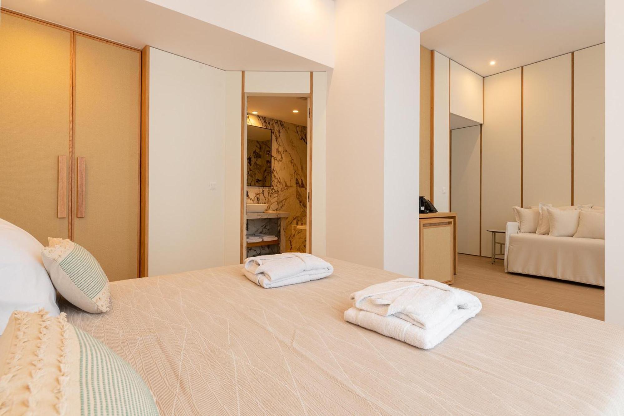 Rhodes City The 12Th City Hotel מראה חיצוני תמונה